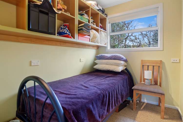 22 Seaview Avenue Te Puru_11