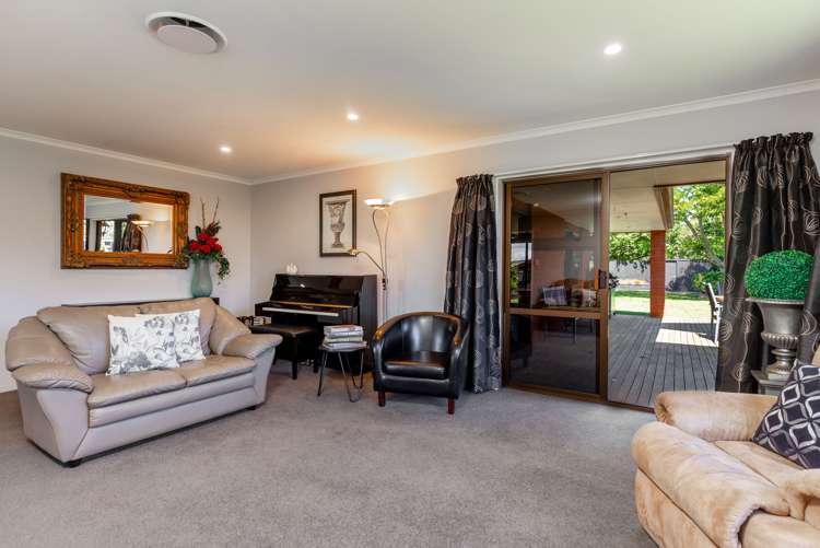 29 Karina Crescent Redwoodtown_7