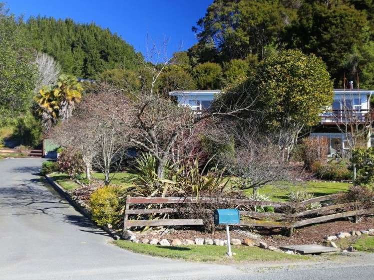 75 Dehra Doon Road Motueka_15