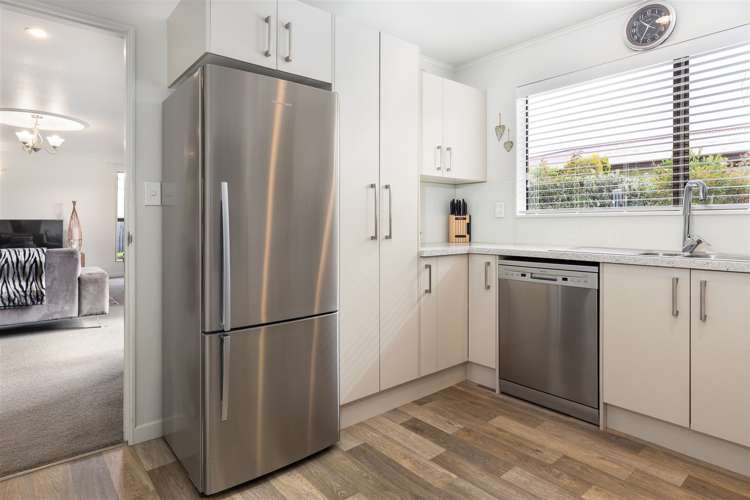 27d Henry Street Blenheim Central_6