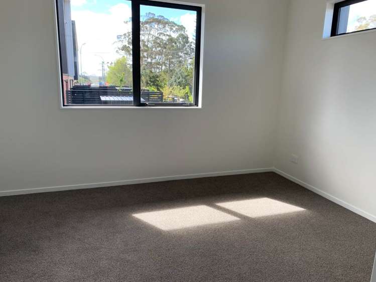 1/470 West Coast Road Glen Eden_3
