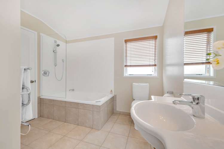 48 Karaka Road Beachlands_15