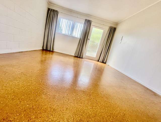 6/318 Te Atatu Road 1802_3