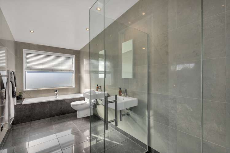 25 Saint Michaels Avenue Point Chevalier_13