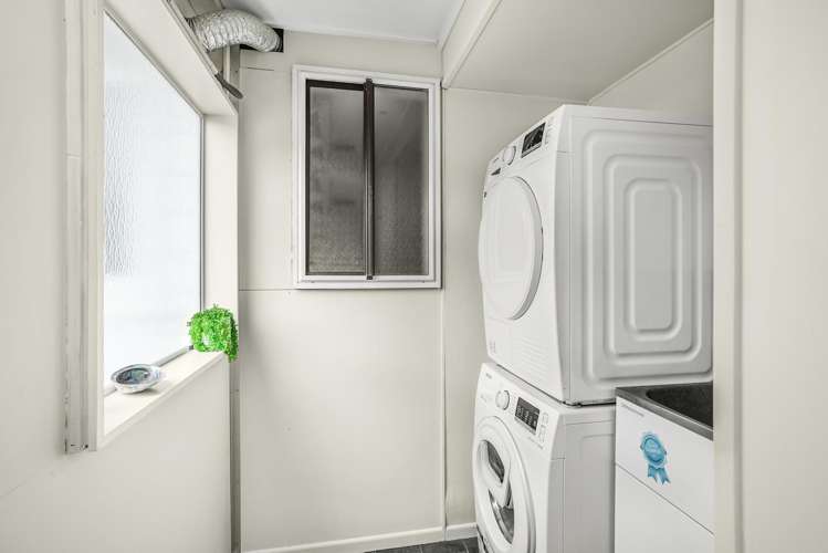 12 Twickenham Street Wainuiomata_15