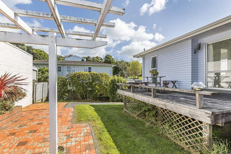 4 Pembroke Street Tawa_24