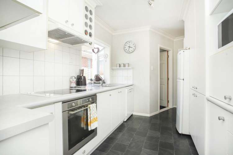 7 Lawrence Crescent Hillpark_8