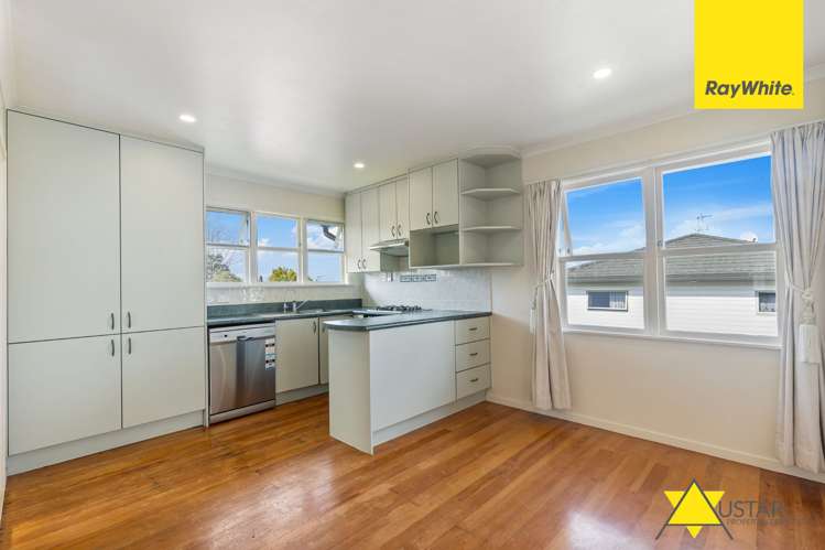 116 Golf Road New Lynn_6