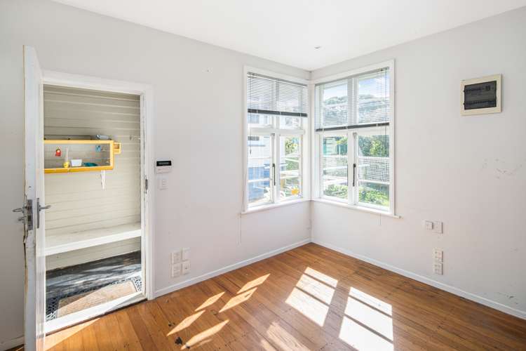 227 Marine Parade Seatoun_18