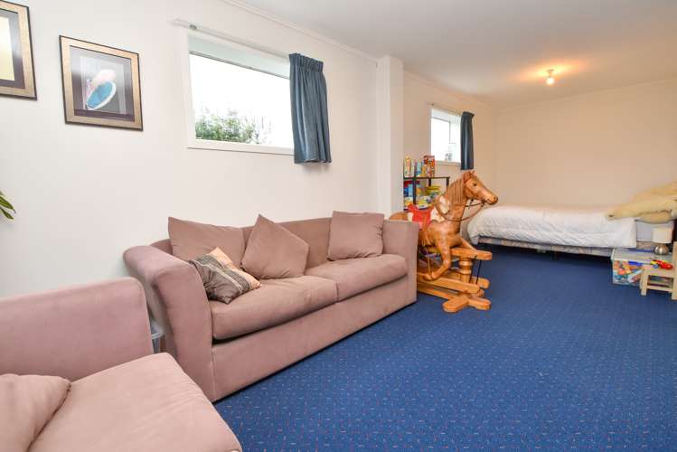 2 Fairbrother Street Carterton_17