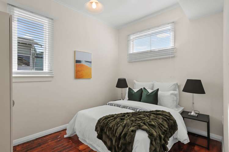 3175 Great North Road New Lynn_13