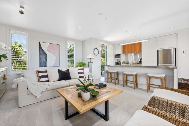 7 Little Compton Mews Snells Beach_0