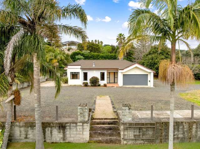 1 Governors Heights Whangamata_3