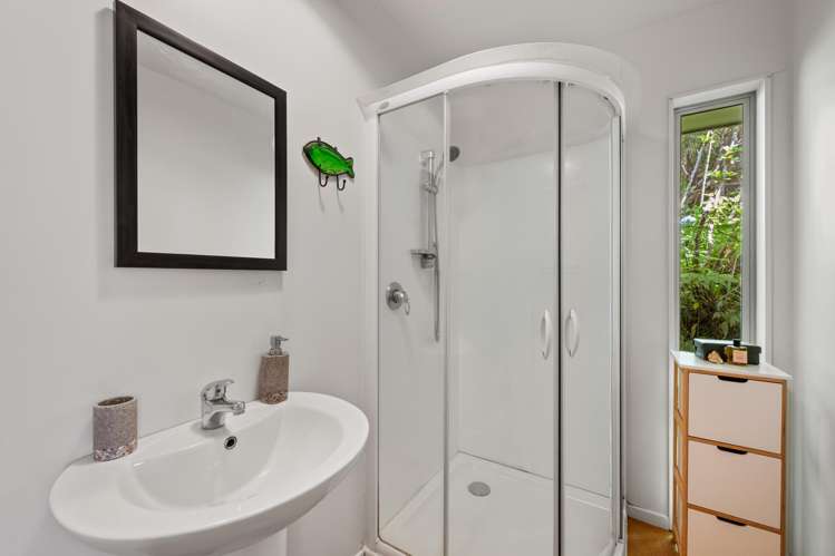 Lot 1 Endeavour Inlet The Pines_18