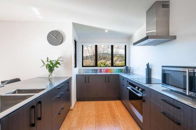 8 Calamaras Street Enner Glynn_3