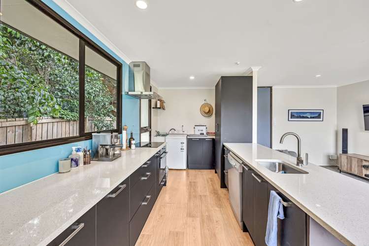 2/11 Leonard Road Mount Wellington_3