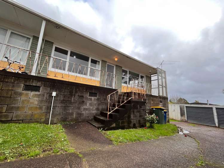 2/96 Te Atatu Road_0