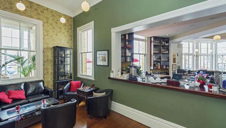 1 Victoria Road Devonport_4