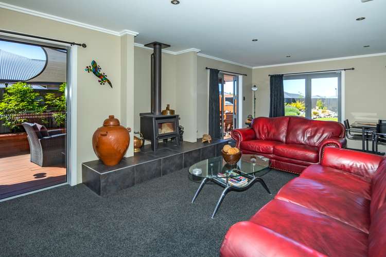 17 Lakeland Avenue Twizel_5