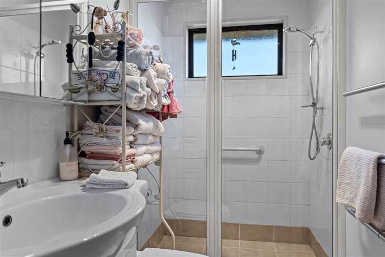 1/453 Greers Road Bishopdale_7