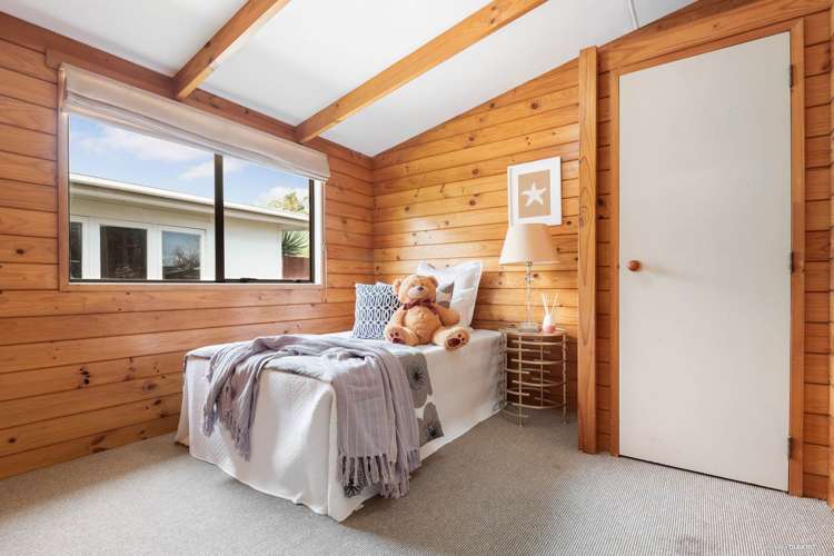 2/129 Moore Street Howick_8