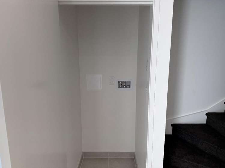 2/50 Forest Lake Road 1066_11