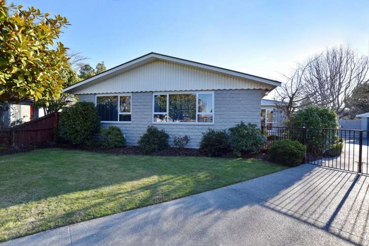 8 Sonia Place Casebrook_19