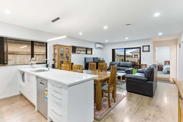 14 Silver Beech Street Takanini_2