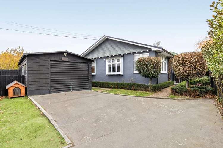 2 Earl Street Hillsborough_12
