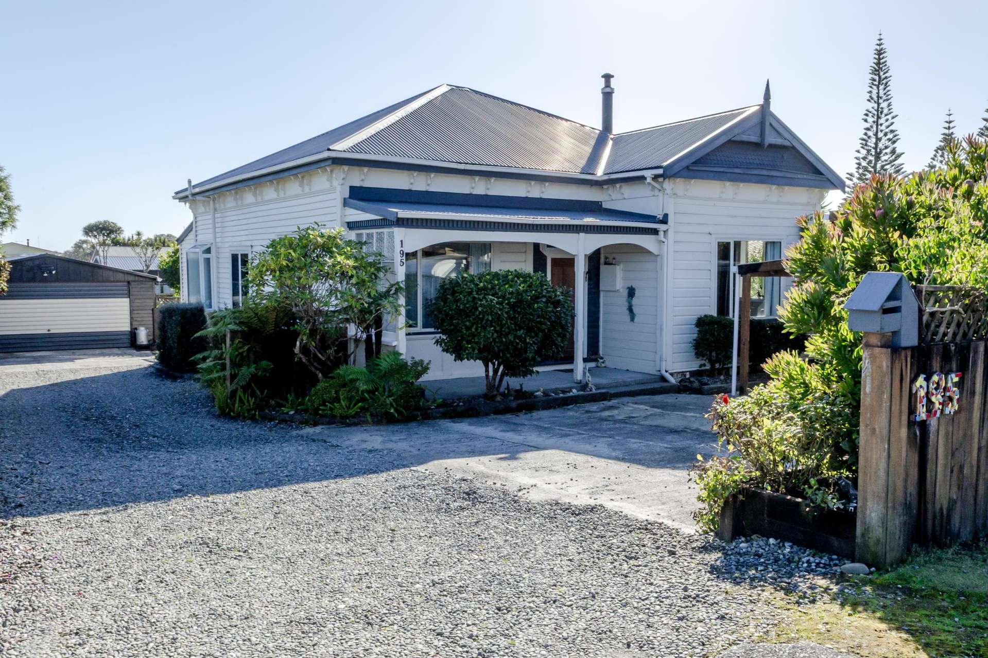 195 Fitzherbert Street Hokitika_0