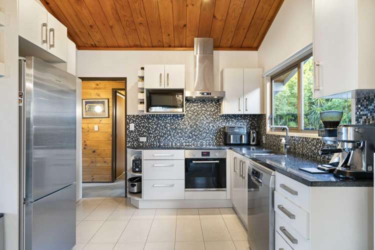 35 Kurnell Drive Botany Downs_5