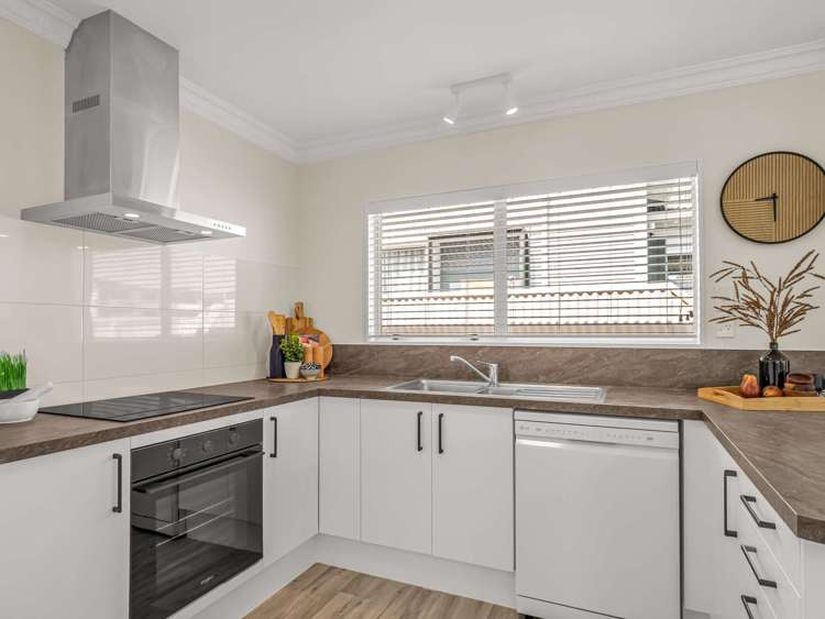 2/37 Fourth Avenue Tauranga Central_3