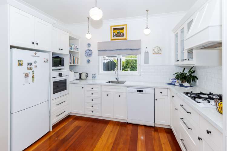 17 Windsor Road Maeroa_5