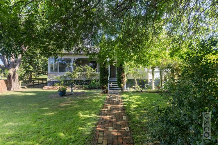 76 Awaroa Road Helensville_27