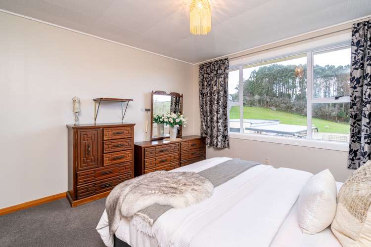 198 Highcliff Road Shiel Hill_11