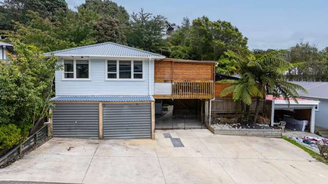 A Home To Entertain- Enquiries over $645,000