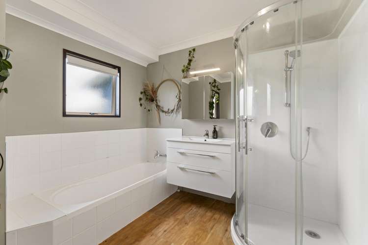 1000 Mapara Road Kinloch_16