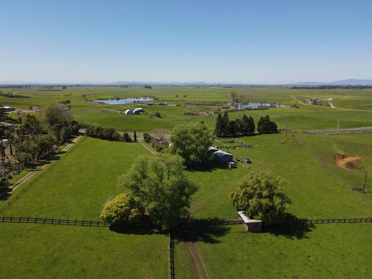 816 Tuhikaramea Road Ngahinapouri_7