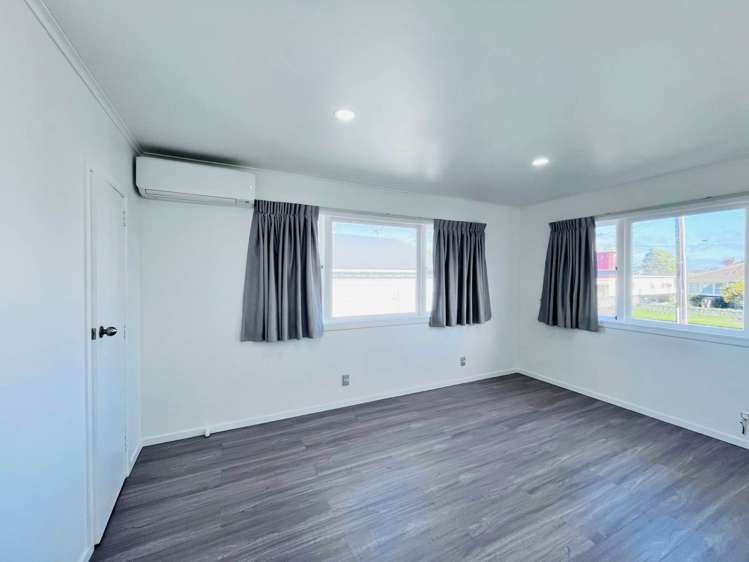 51 Panorama Road Mt Wellington_7