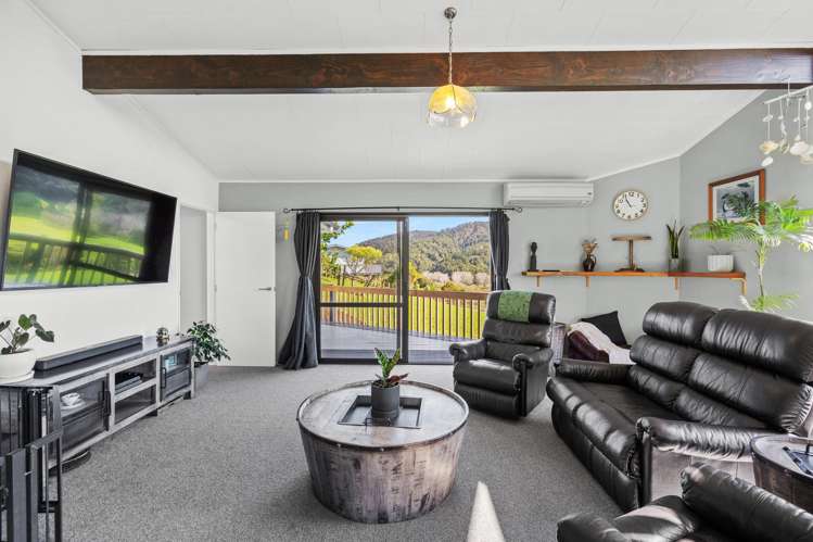 68 Valley View Road Otaika_8