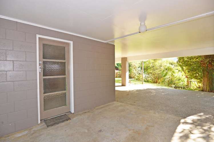 14 De Val Drive Titirangi_15