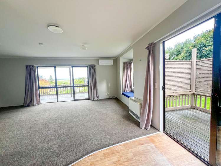 105 Mount View Road Thames_12