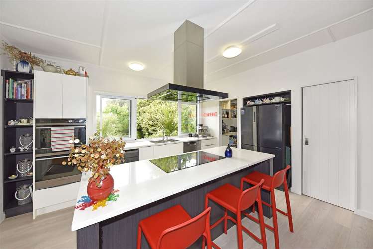 114 Marine Drive Diamond Harbour_5