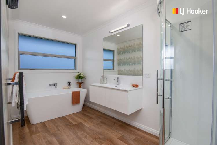 8 Kinloch Place Mosgiel_19