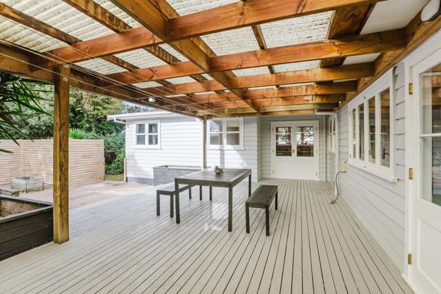 51 Eatwell Avenue Paraparaumu Beach_2