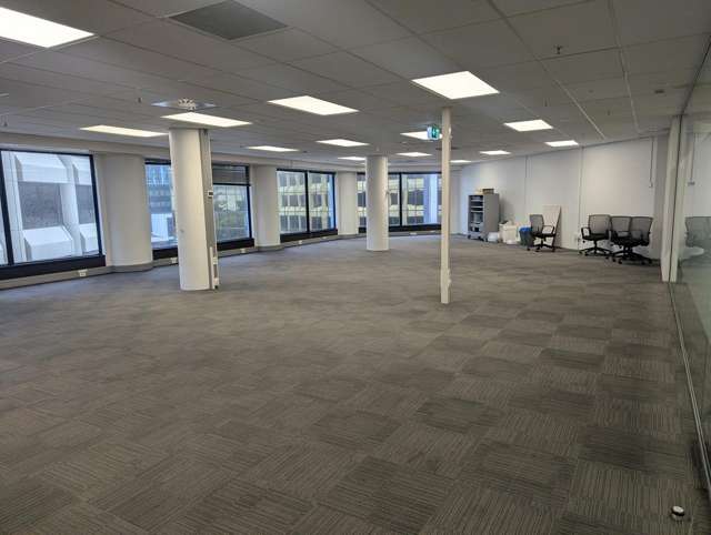 Level 3A/95 Cutsomhouse Quay Wellington Central_1