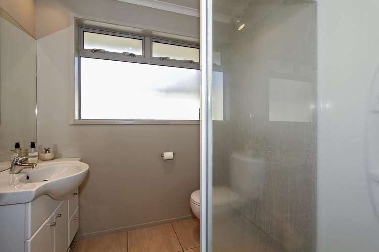 136 Castlewold Drive Bethlehem_6