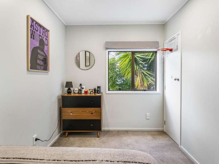 1/18 Gills Road Bucklands Beach_17