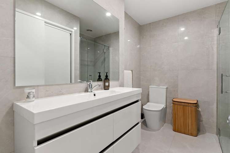 8/3 Lovelock Avenue Mount Eden_14