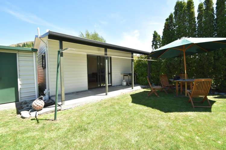 7 Benmore Place Omarama_13